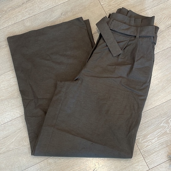 NWOT Express Olive Green high-waist pants - Picture 11 of 12